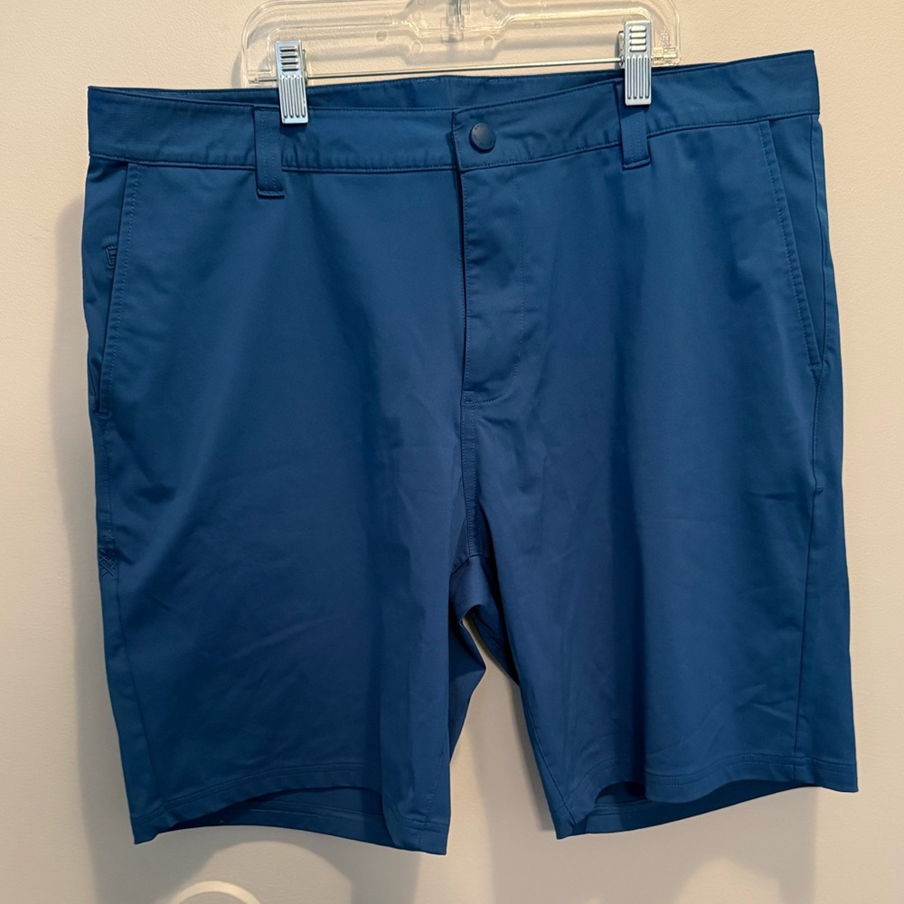 RHONE 9" Commuter Short Size 36